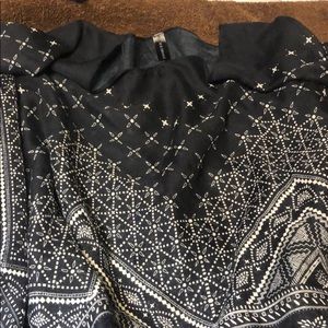 Peasant style top navy